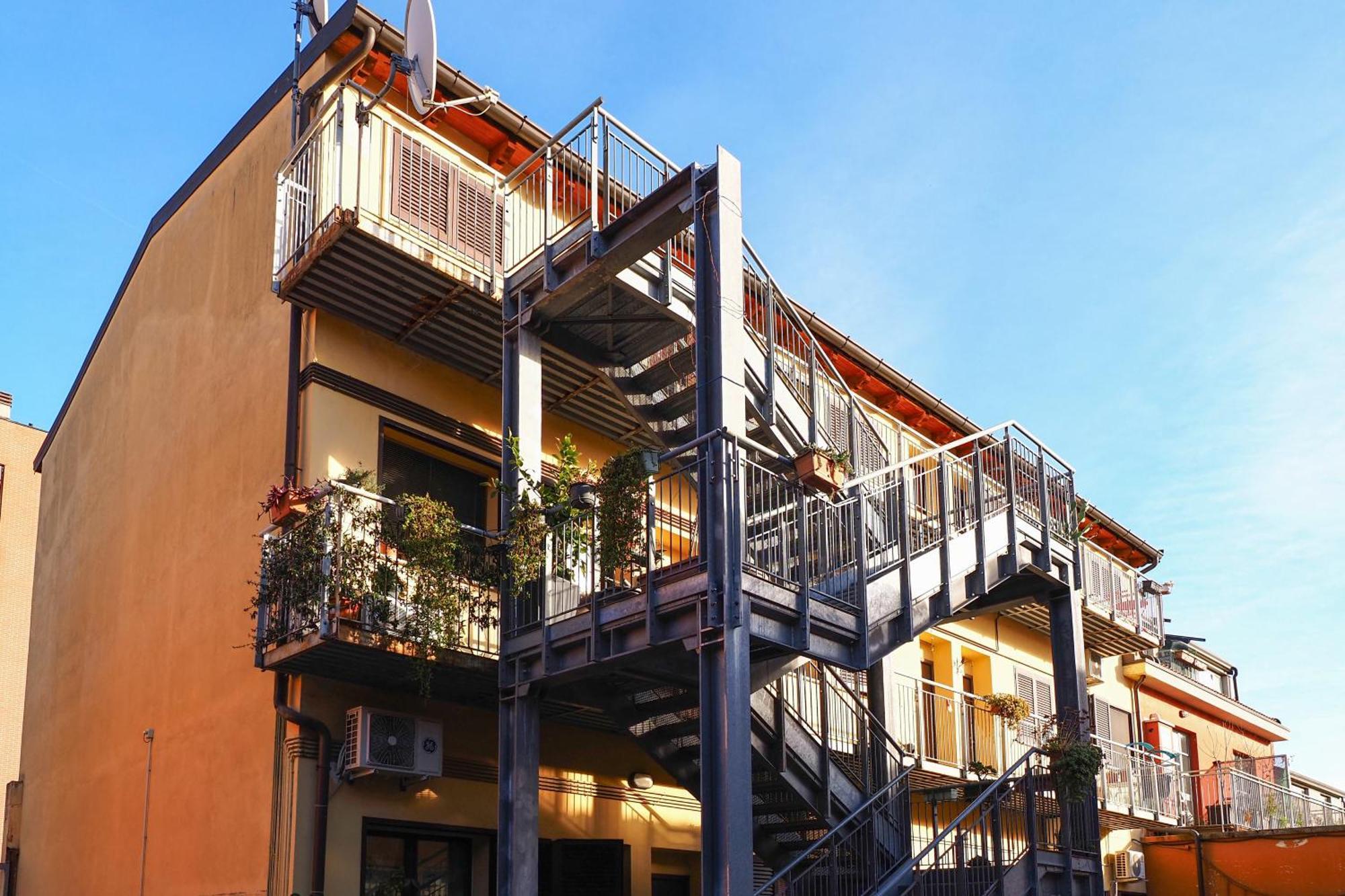 Primopiano - Comune Antico Milano Exteriör bild